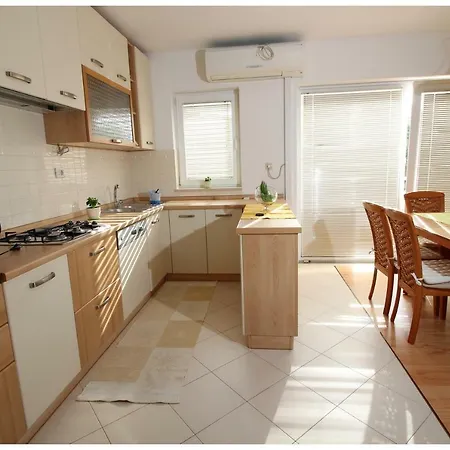 Tina Appartement *